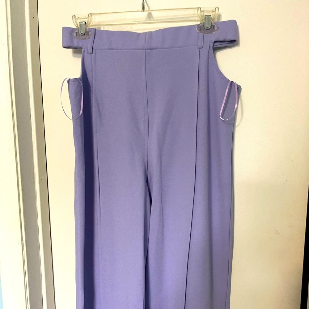 Fashion Nova Lilac Ladies Pant. New with Tag. Size XL